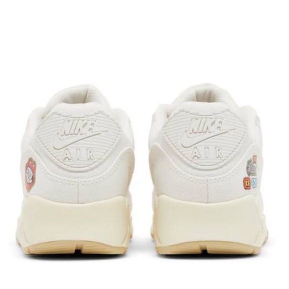 Nike WMNS Air Max 90 SE
Sail/Cashmere/Team Gold/ Sail
Women's Shoes
FD0867-133 - Picture 8 of 16